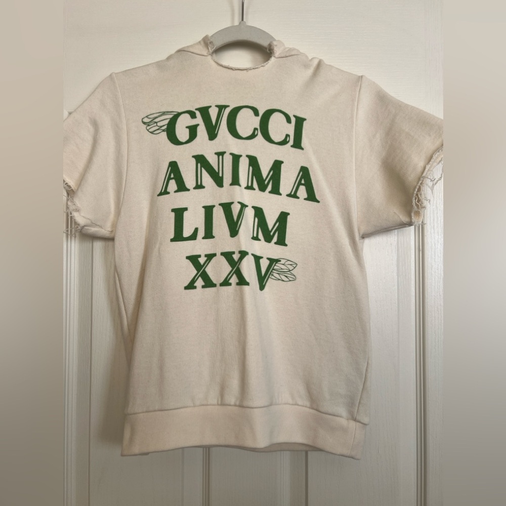 Gucci short sleeve sweatshirt with hoodie